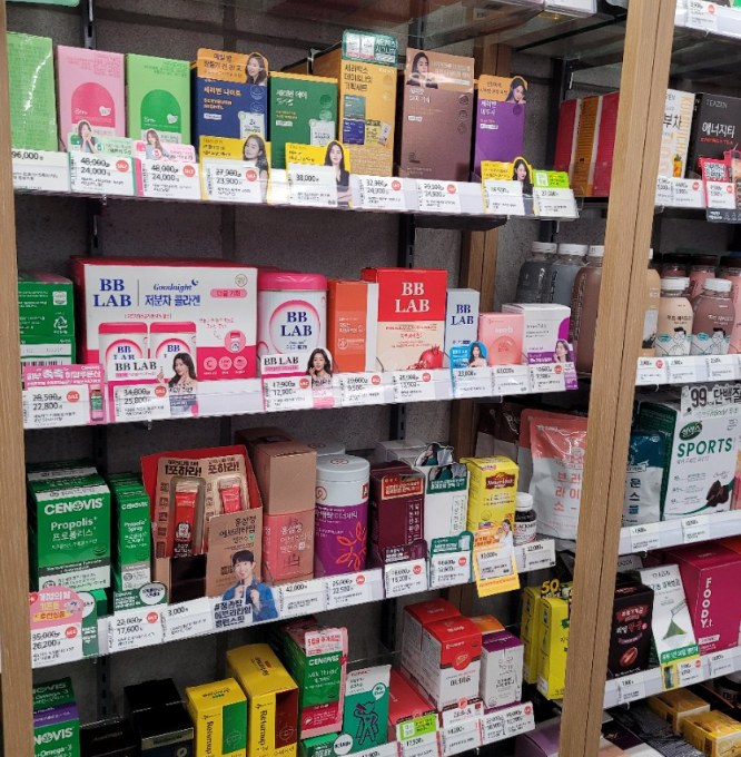 Olive Young wellness and nutritional supplement section; no health endorsement implied.